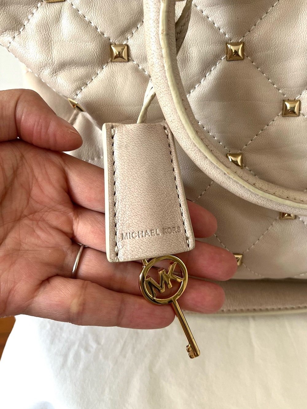 Michael Kors Hamilton Quilted Cream Leather Satchel with Gold Studs - Picture 6 of 16